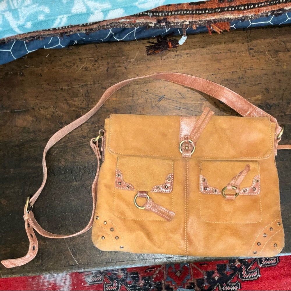 Earth Axxessories Tan Leather Women's Bag